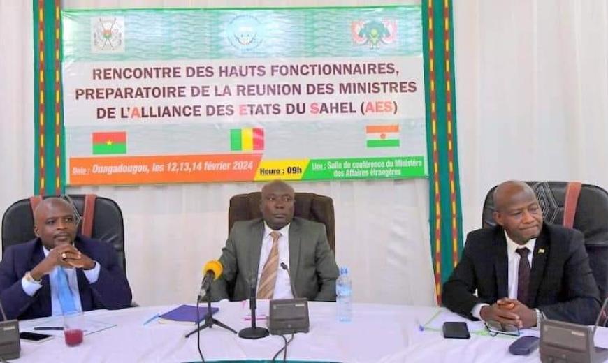 Ministre AES