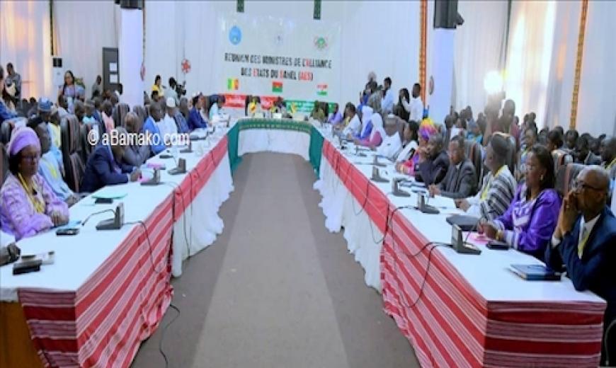 reunion-ministres-AES