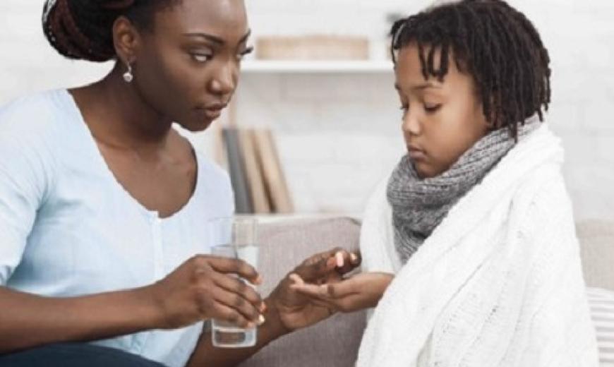 Comment donner un médicament à un enfant sans difficulté?
