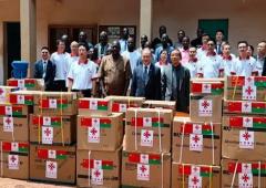Coopération Chine – Burkina Faso : un don médical et financier au CHR de Koudougou