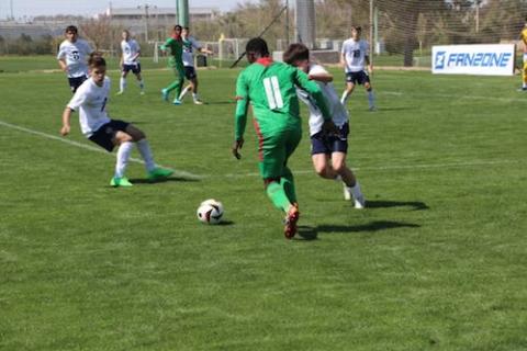U17