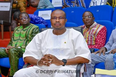 Emmanuel Premier ministre