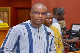 Emmanuel premier ministre